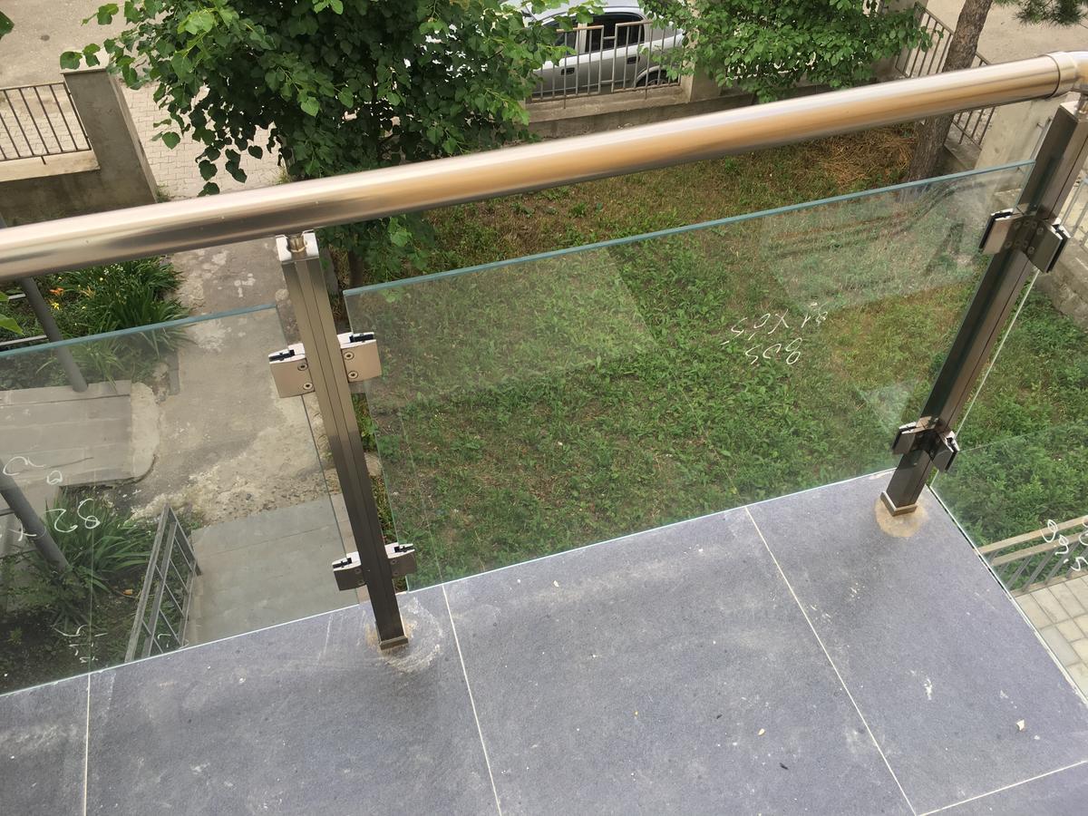 Kmg Hotel Khashuri Bagian luar foto