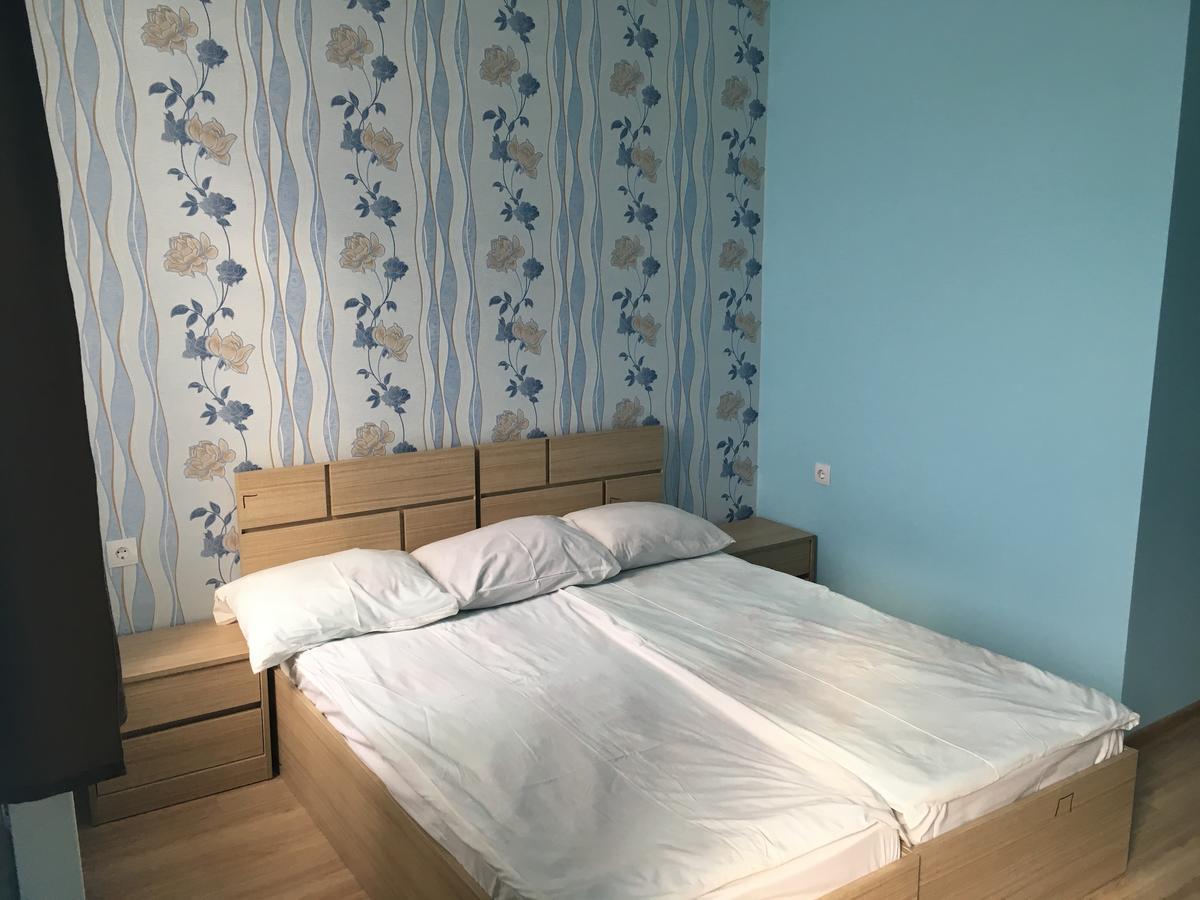 Kmg Hotel Khashuri Bagian luar foto